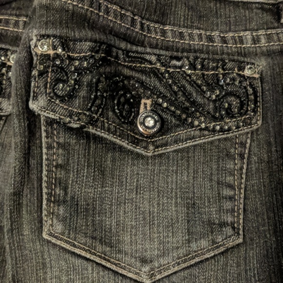 Gray WHBM slightly distressed jeans - Picture 4 of 6